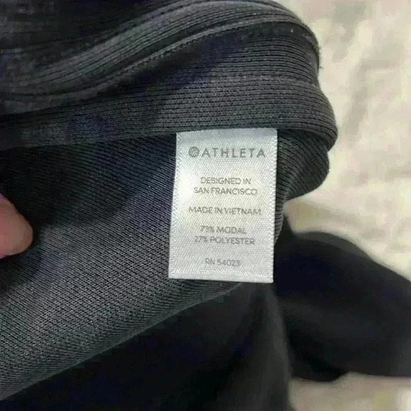 Athleta Black Skirt. Women’s Size Medium - Picture 8 of 10